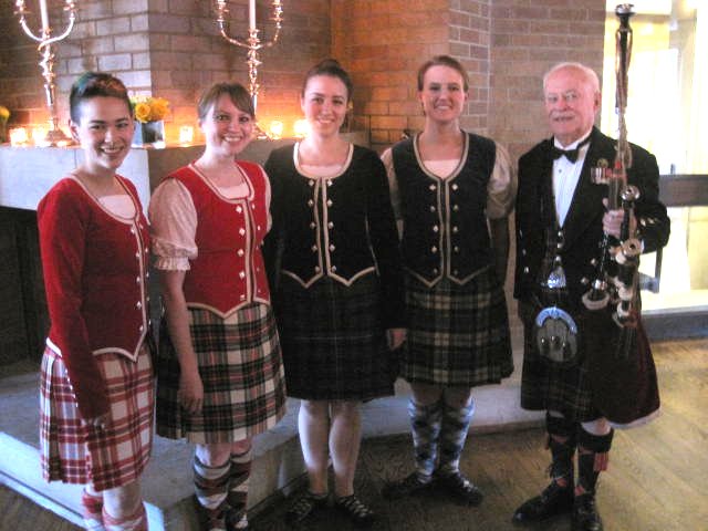 HIGHLAND DANCERS