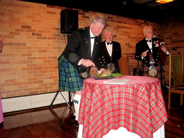 ADDRESS TO A HAGGIS