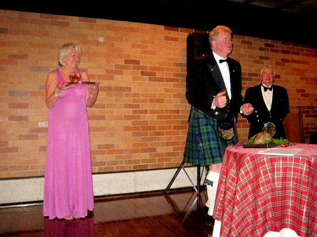 ADDRESS TO A HAGGIS
