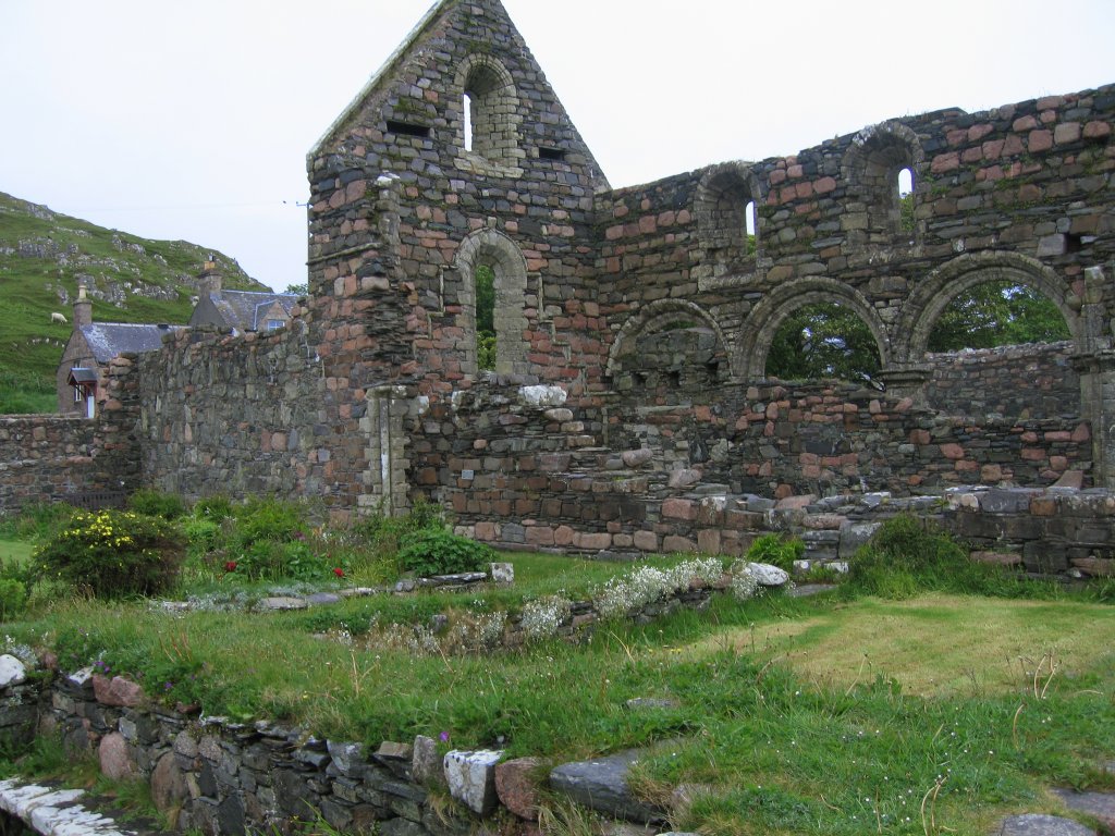 IONA NUNNERY RUINS