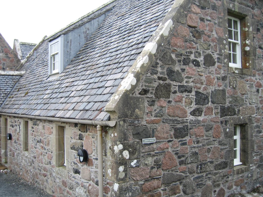 ABBOT'S HOUSE