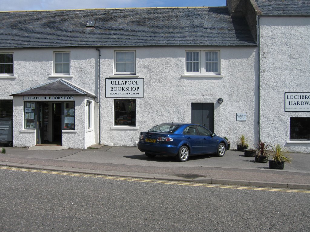 BOOK SHOP