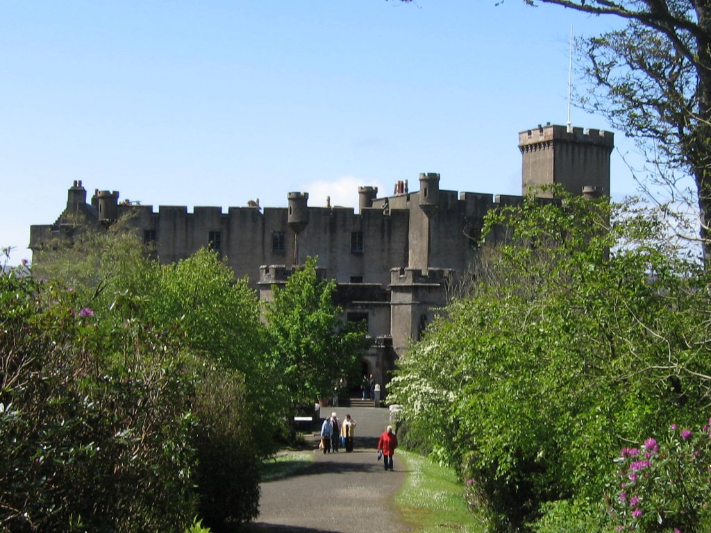 DUNVEGAN CASTLE