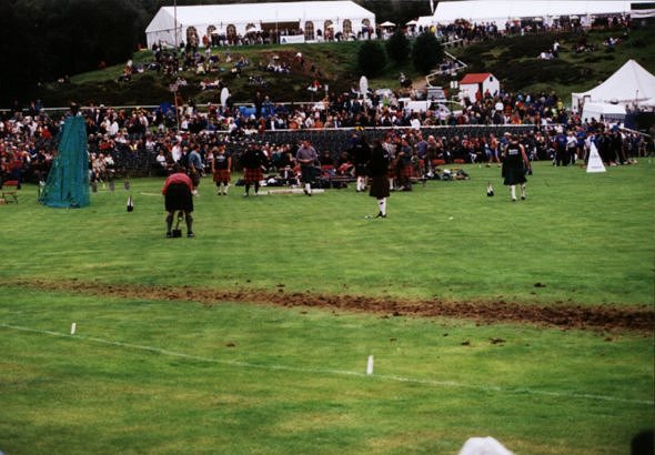 HAMMER THROW