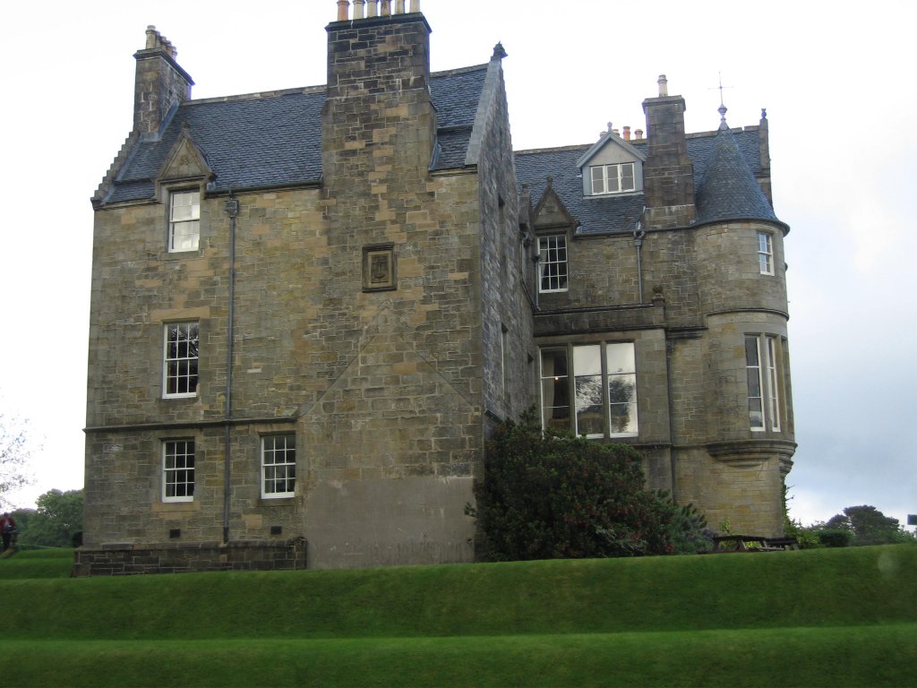 On the Trail of William Wallace by David R. Ross